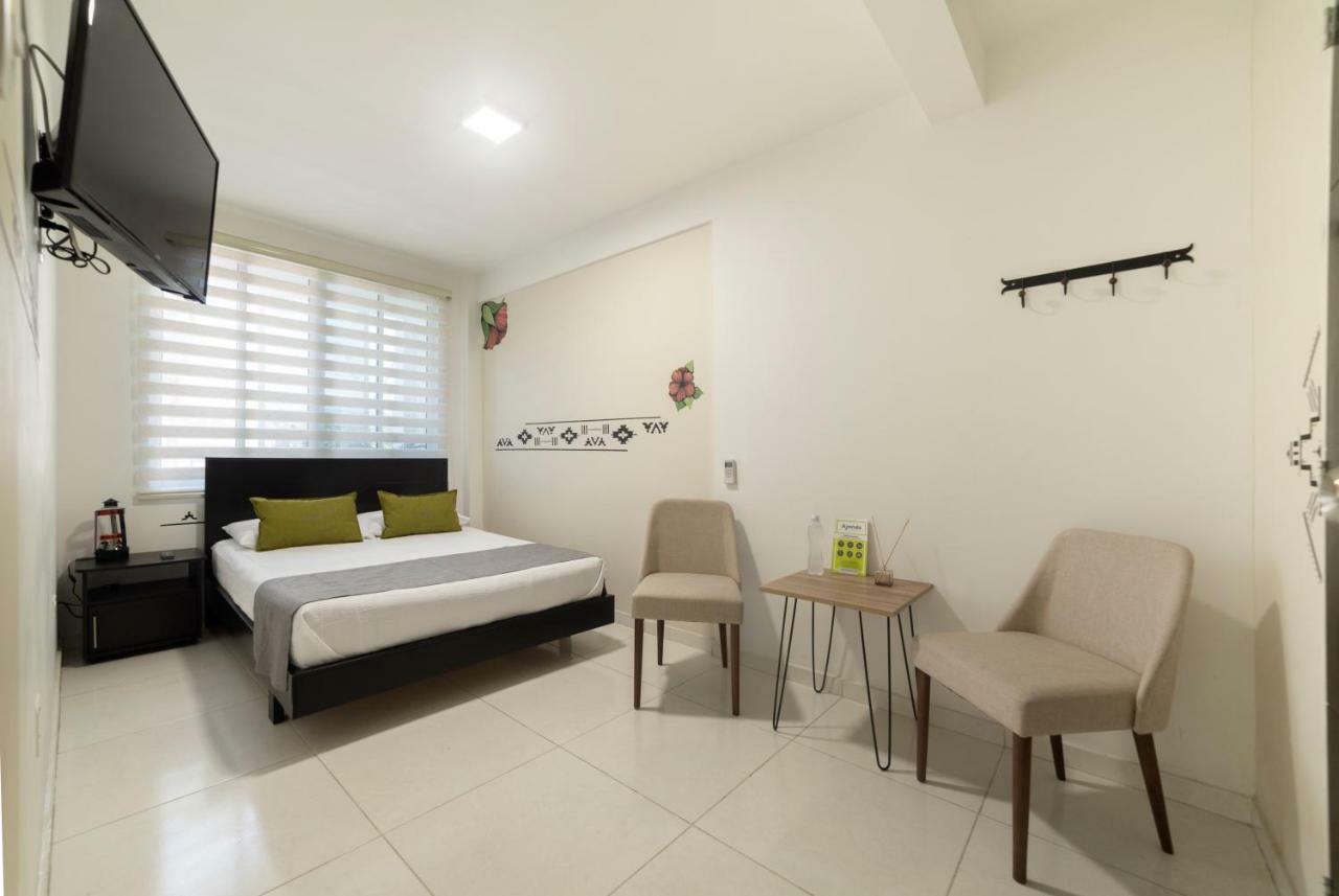 Hotel Green Park Cali Esterno foto