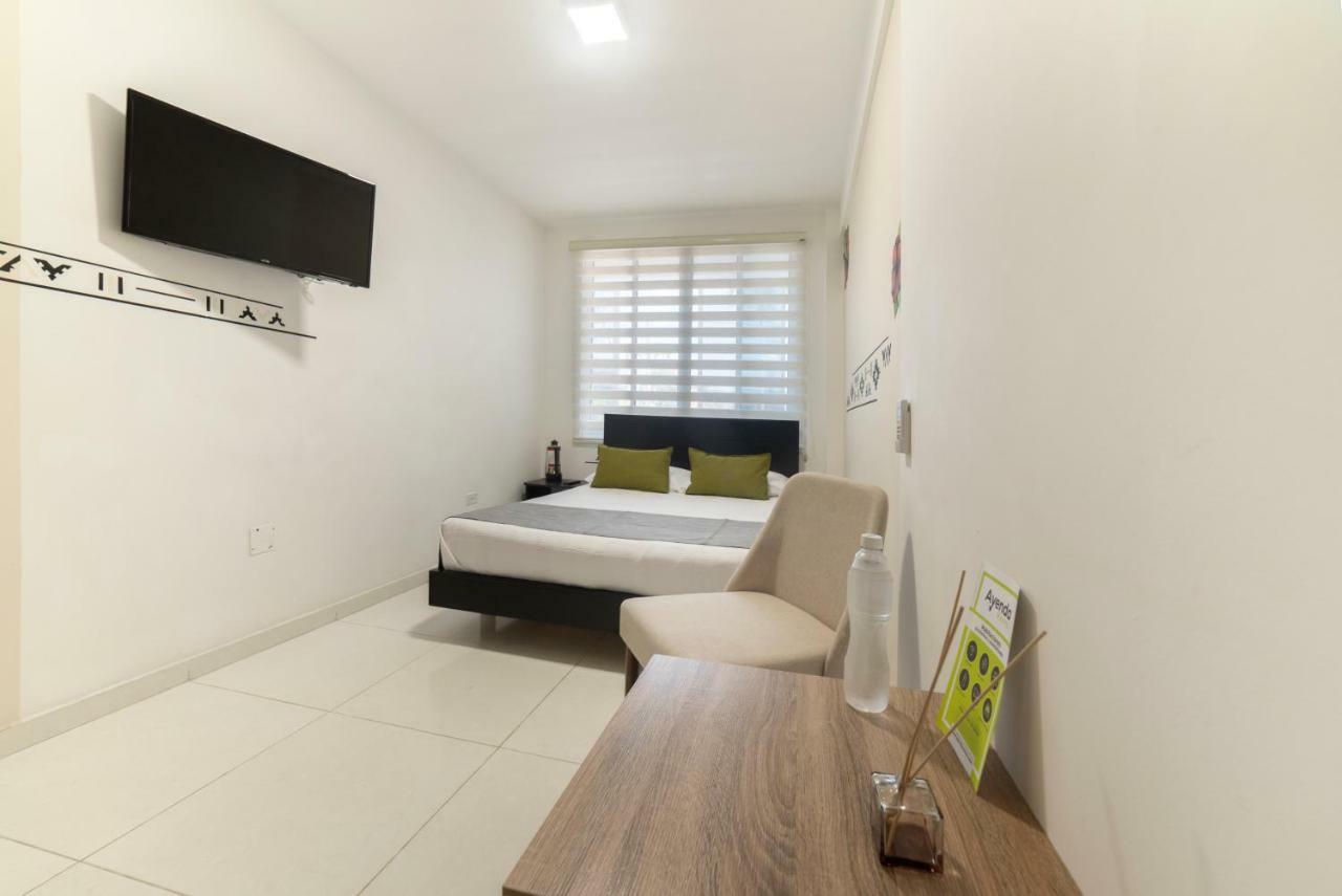 Hotel Green Park Cali Esterno foto